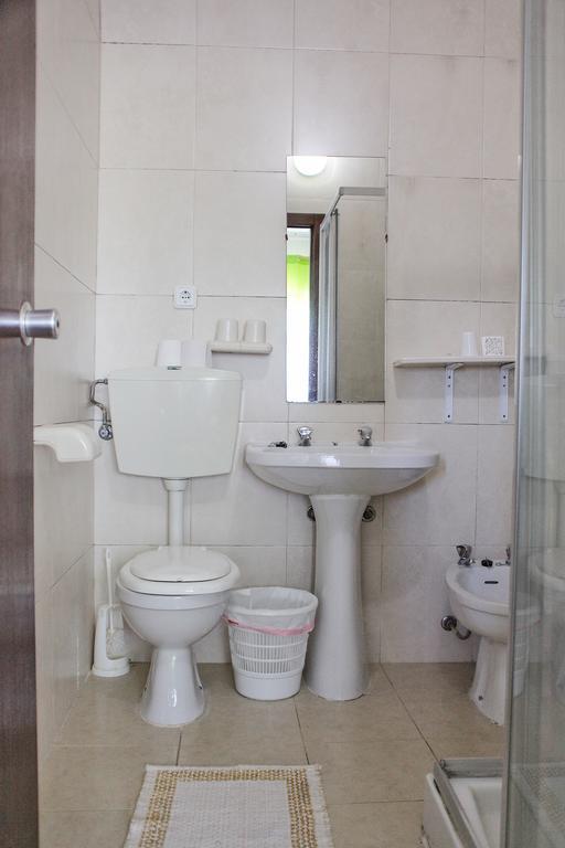 Hotel Solar Da Charneca Leiria Room photo