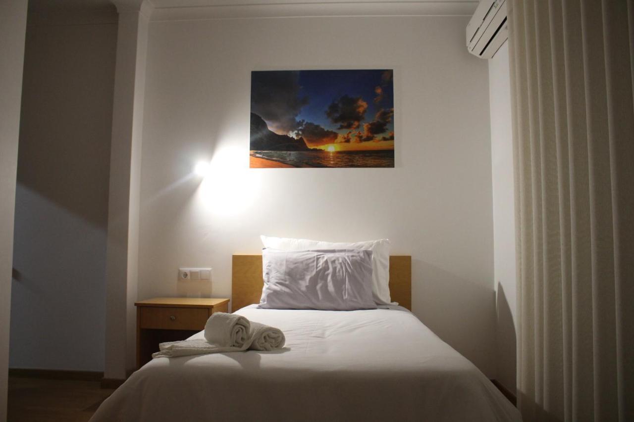 Hotel Solar Da Charneca Leiria Exterior photo